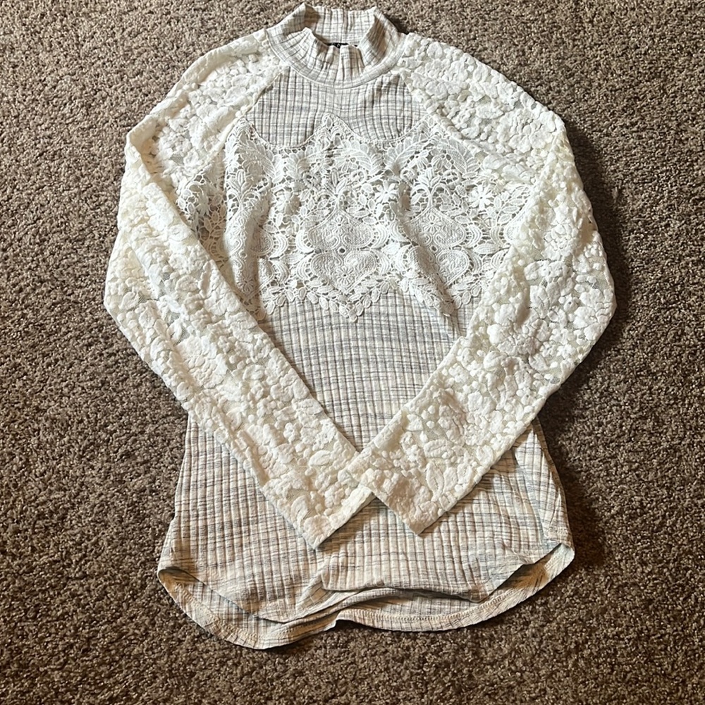 Lace Detail Venus Top
